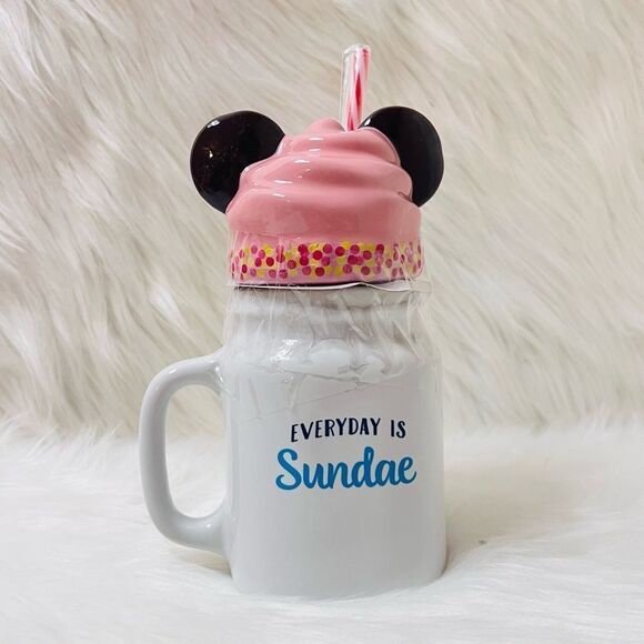 Disney Beach Club Resort Beaches & Cream Soda Shop Mickey Ice Cream Mug - Picture 4 of 4